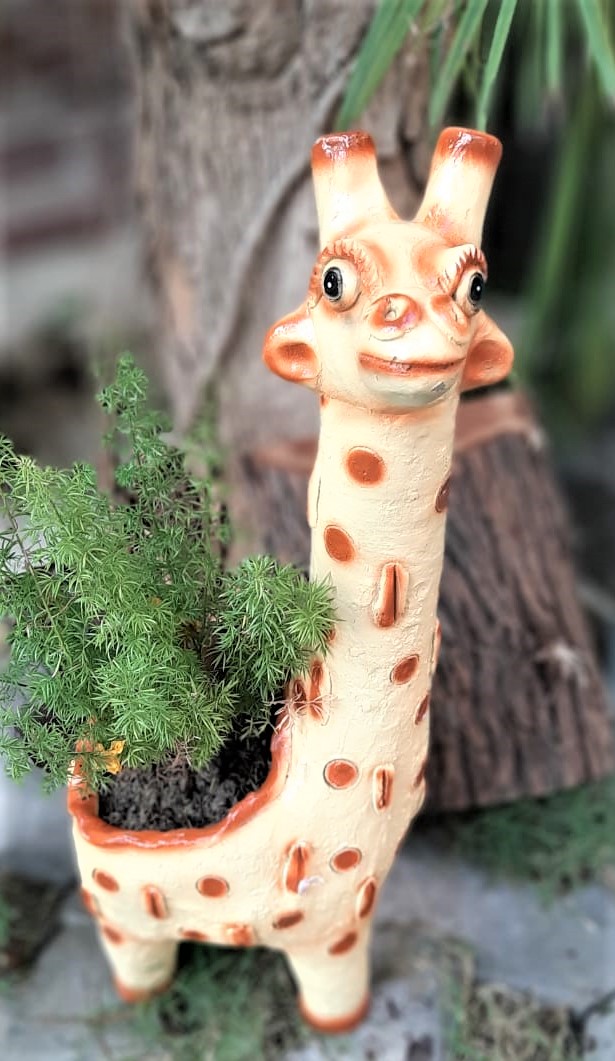 Planter Diy Giraffe Plant Pot George Home Giraffe Planter 18x11